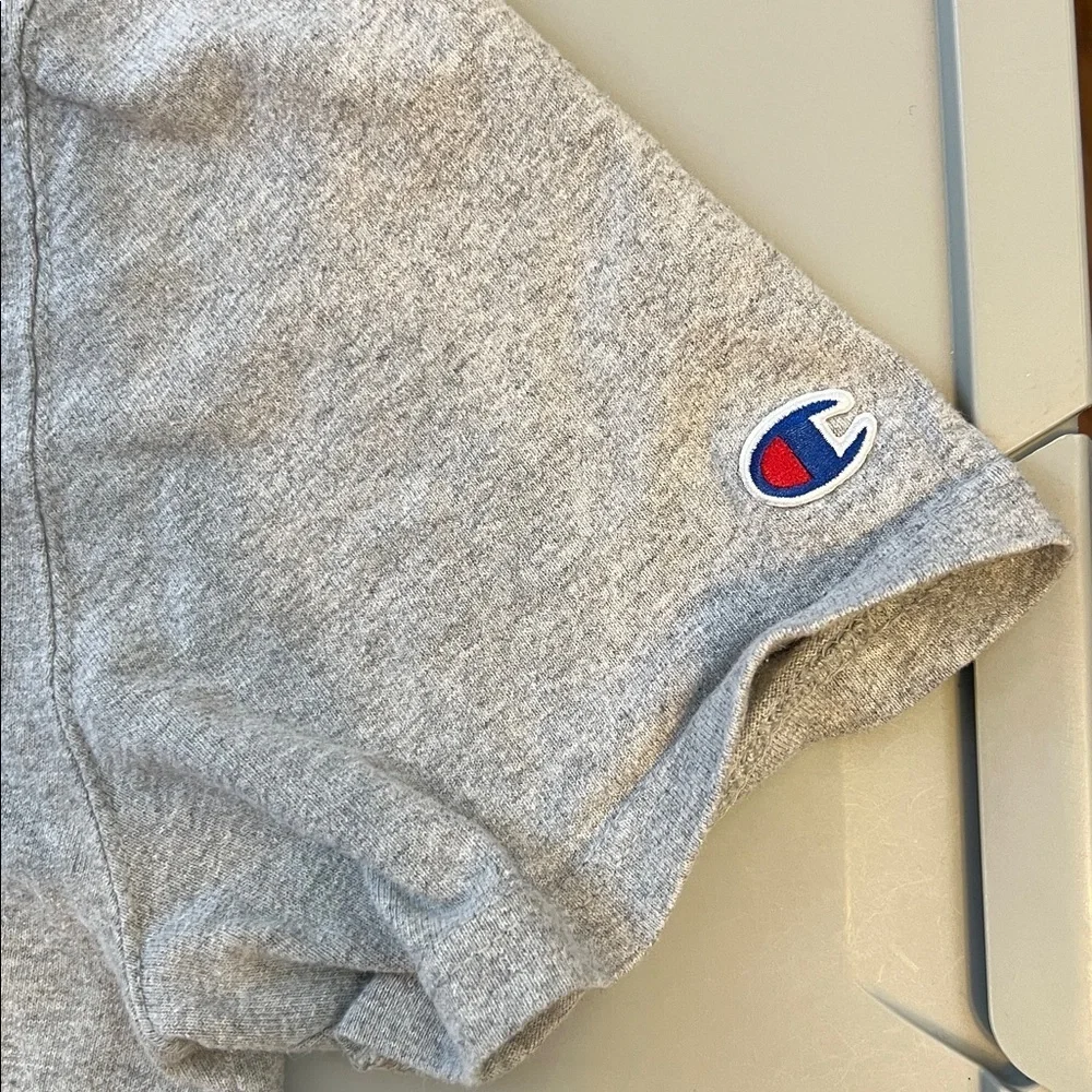 Vintage 90s Champion Crewneck T Shirt L Grey Short Sleeves Heavy Weight Cotton S - Picture 5 of 7